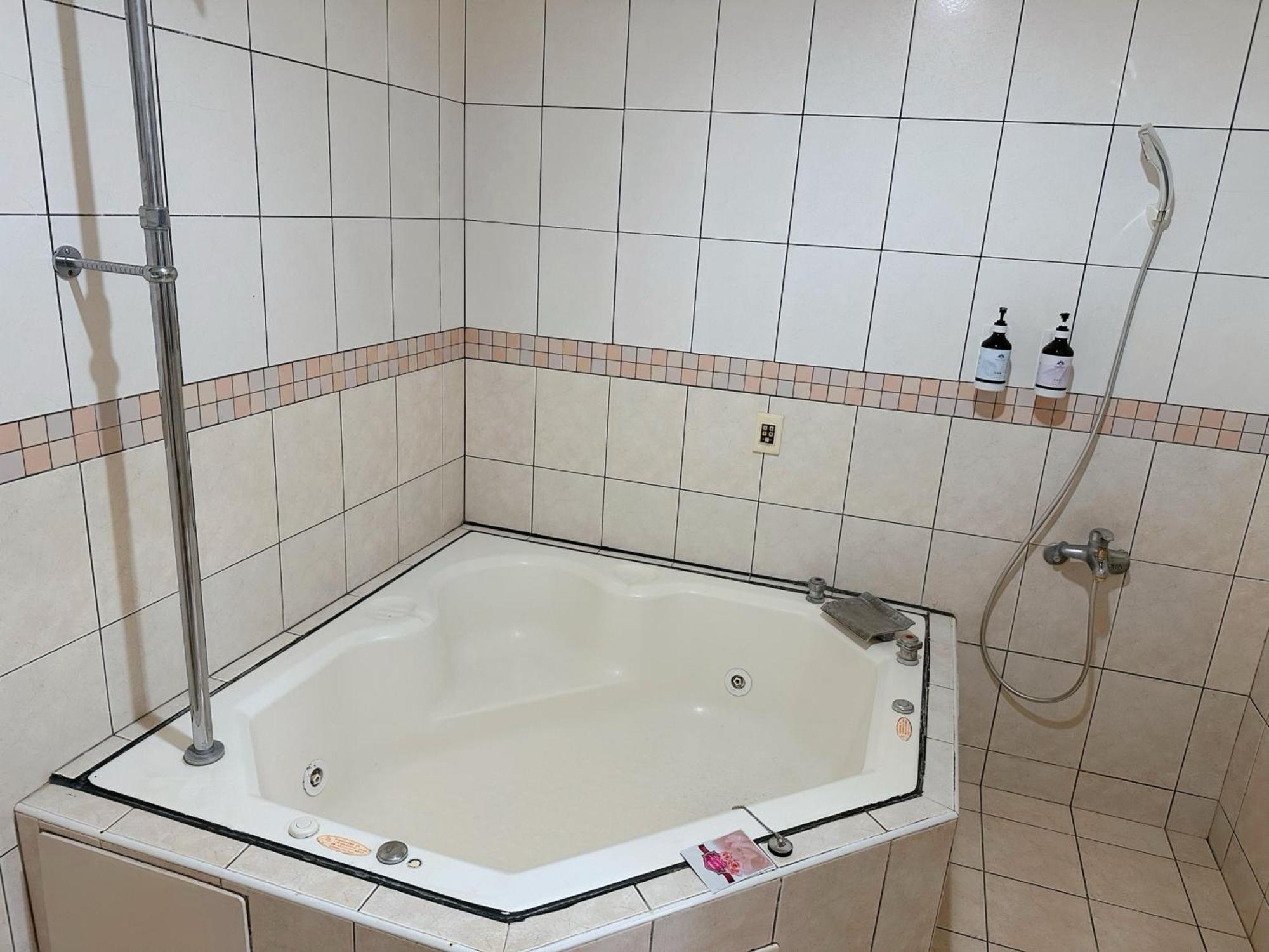 جيجي Hua Du Motel المظهر الخارجي الصورة